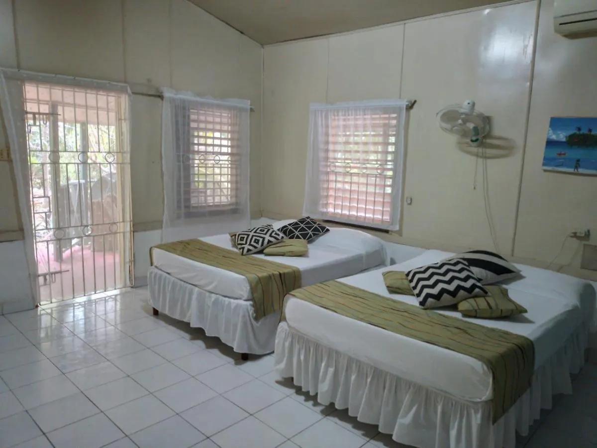 Moves Rasta Cottage Negril Dom wakacyjny