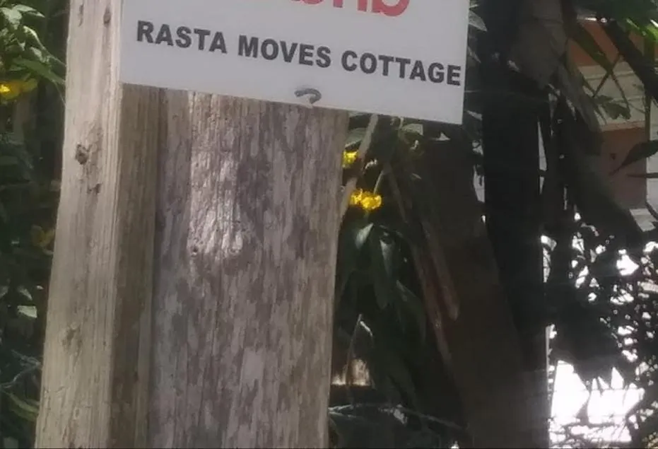 Moves Rasta Cottage Negril Dom wakacyjny